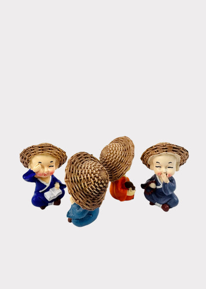 Monks with Straw Hat Set