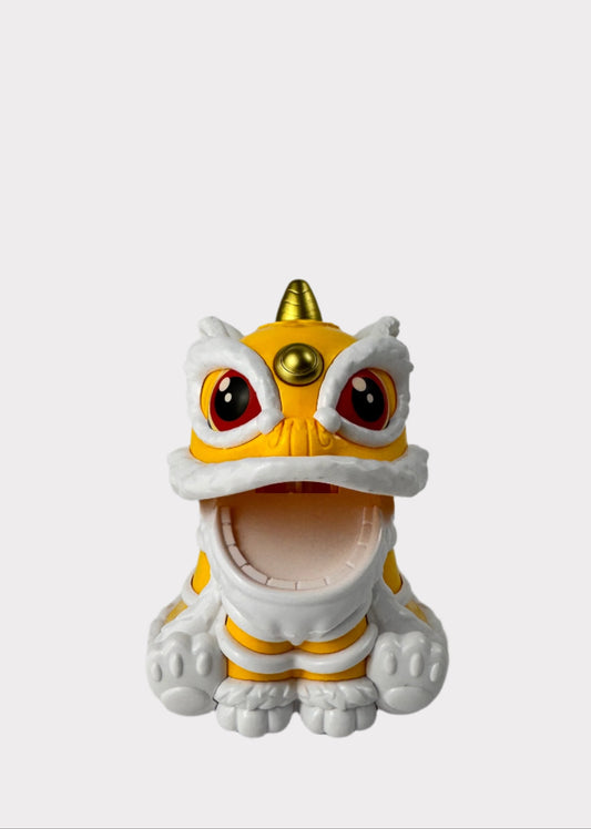 Solar Powered Lion Dragon - Yellow