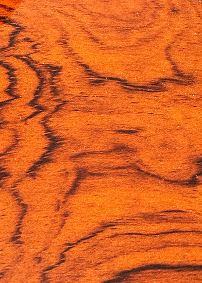 Single Altar – Taiwanese-Style – Red