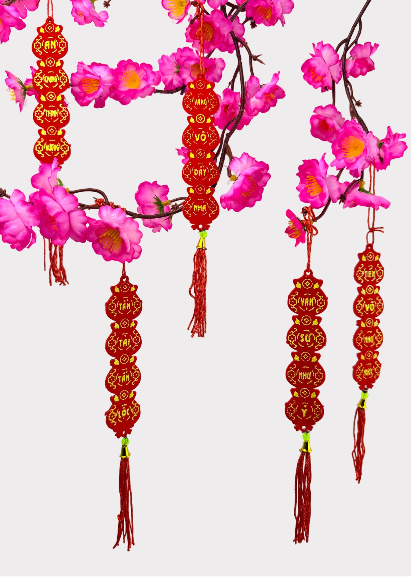 Red Money Bag Tassel Ornament – Vietnamese Tet & Lunar New Year Décor (10 Count)