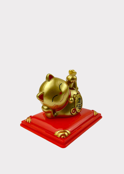 Solar Powered Relaxing Lucky Money Cat – Waving Fortune Cat with Gold Ingot