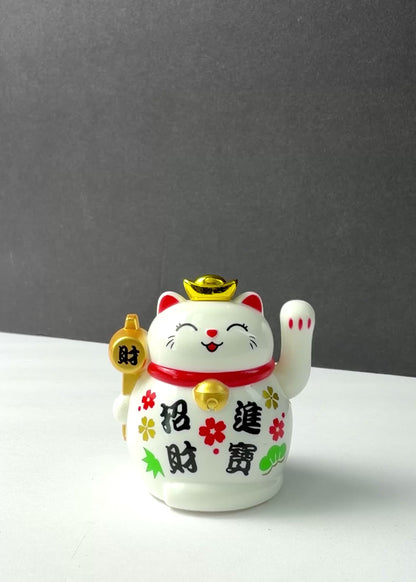 Solar Powered Lucky Money Cat - Waving Arm