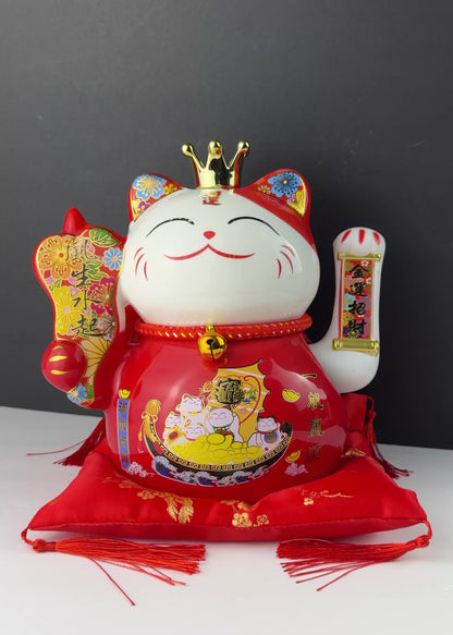 Money Cat – Porcelain Lucky Cat with Crown – Battery Powered